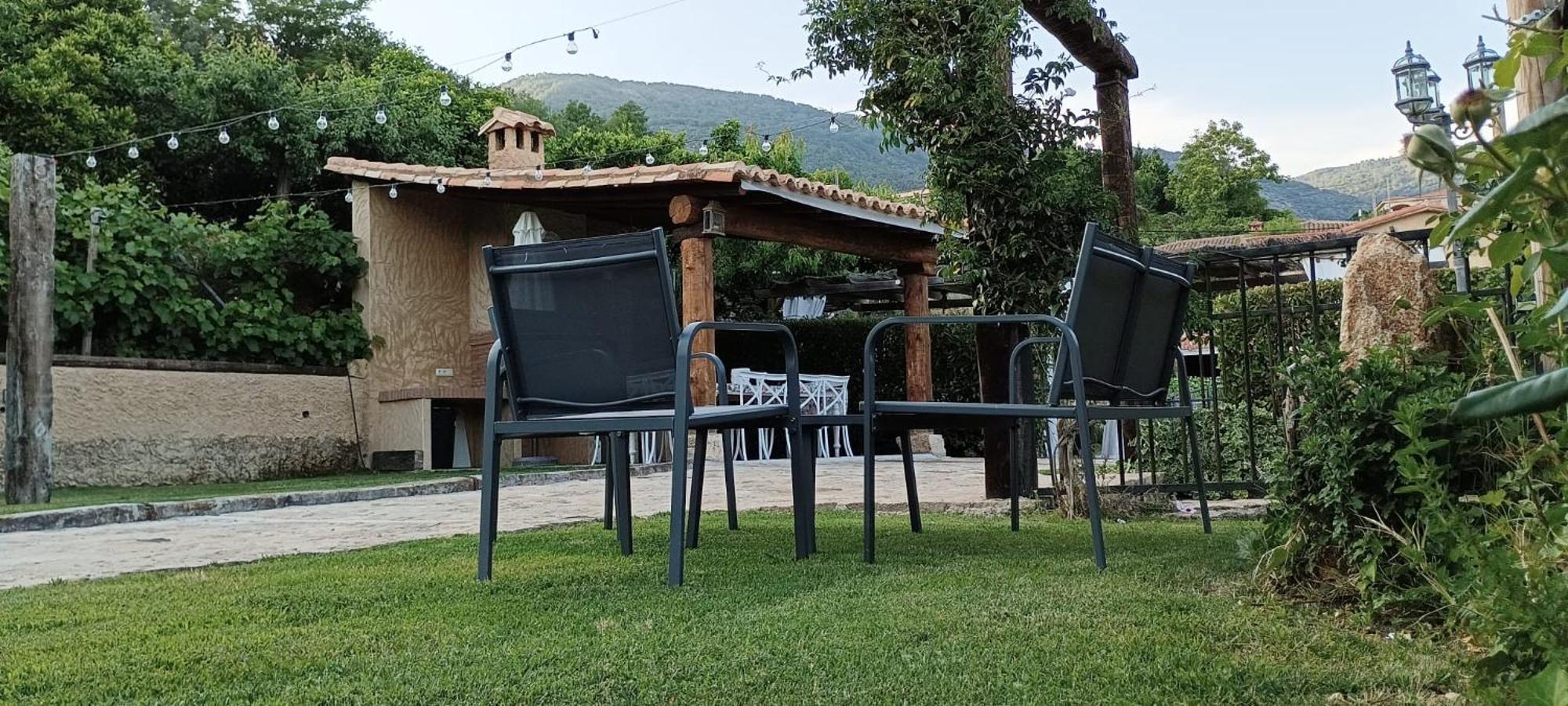 Aguas Del Venero * Losar De La Vera